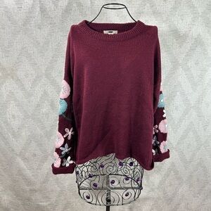 AMP burgundy sweater with floral crochet sleeves size M